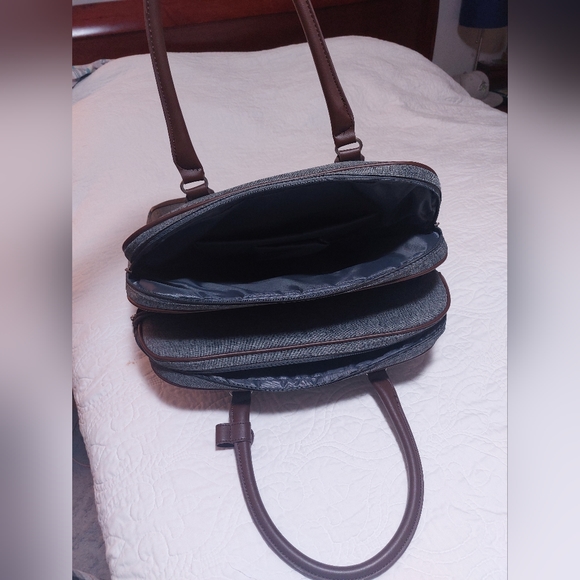 Chaps - Saddle Haven 2.0 Kohl's Pack-All Boarding Bag Laptop Bag Grey & Brown - Picture 7 of 15